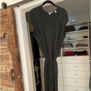 Vince Crinkle Pleat Tie Waist Cap Sleeve Dress